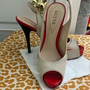 GUESS Beige and Red Slingback Heels Peep-toe
8.5M heel 5.25